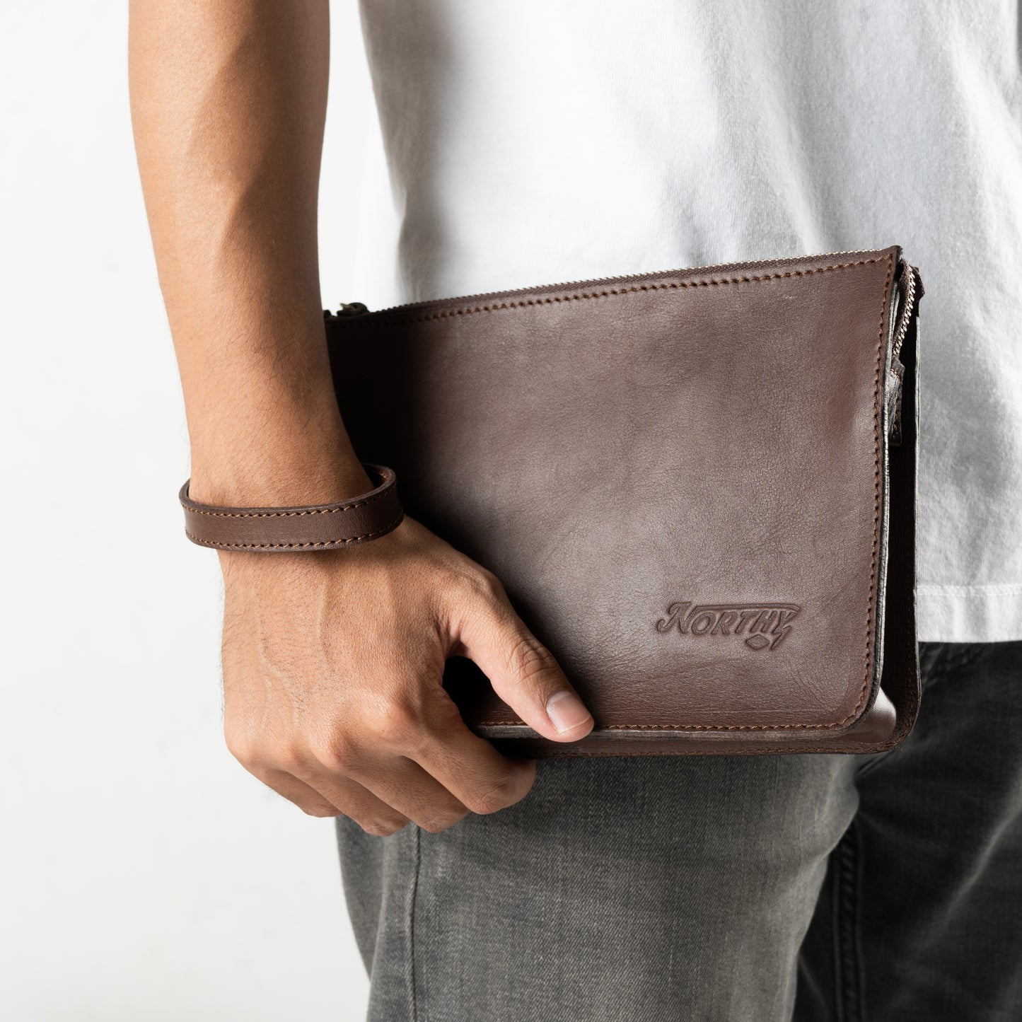 Wrislet/Pouch Leather