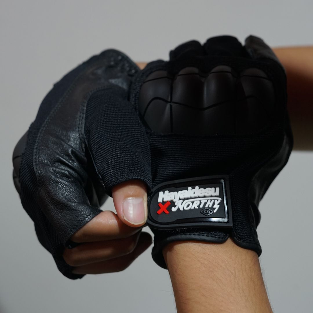 Northy x Hayaidesu-Half Protector Gloves