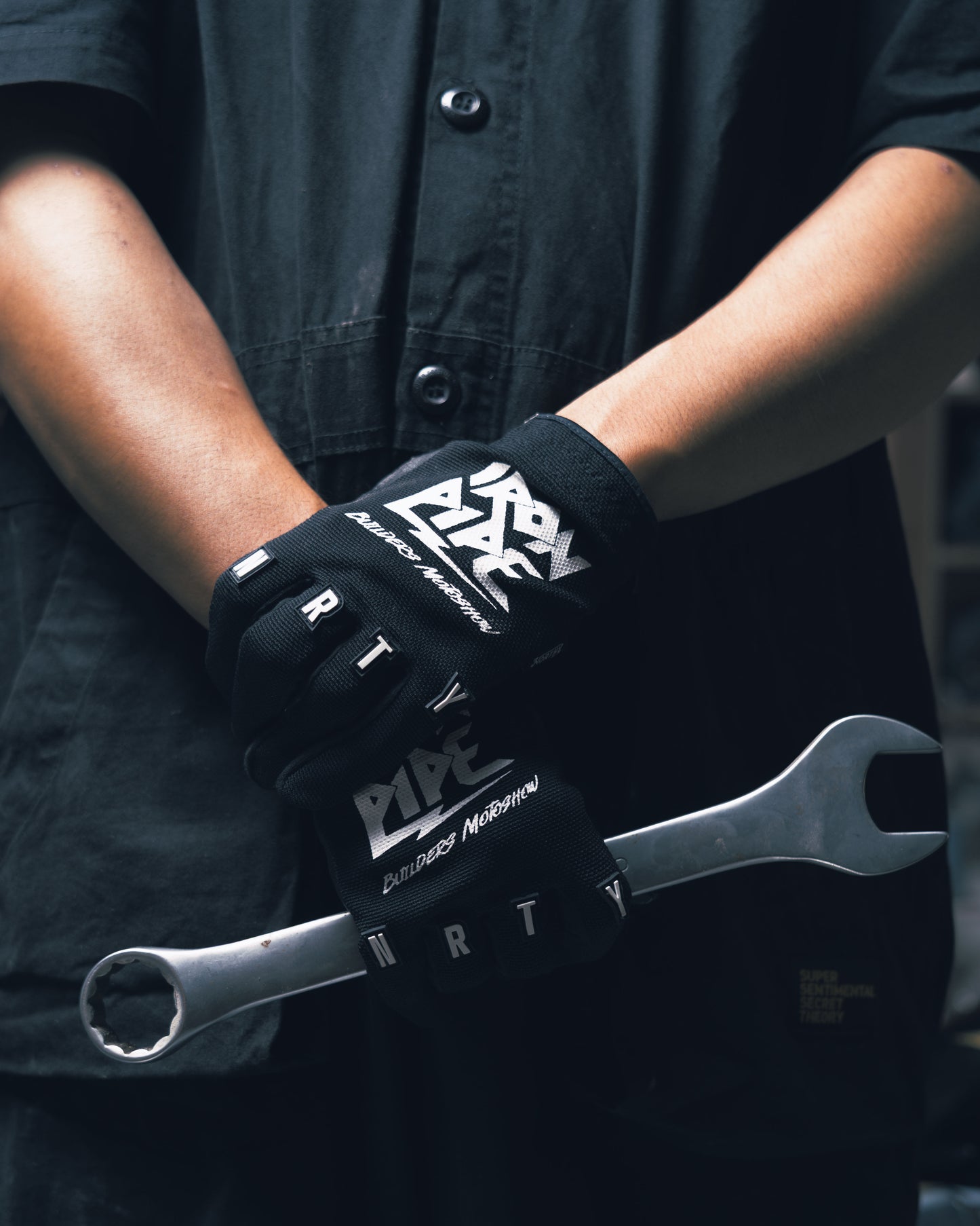 Northy X Iron Pipe Official Merchandise Gloves Combination