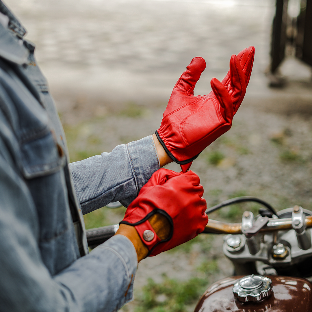 Sabre Leather Gloves